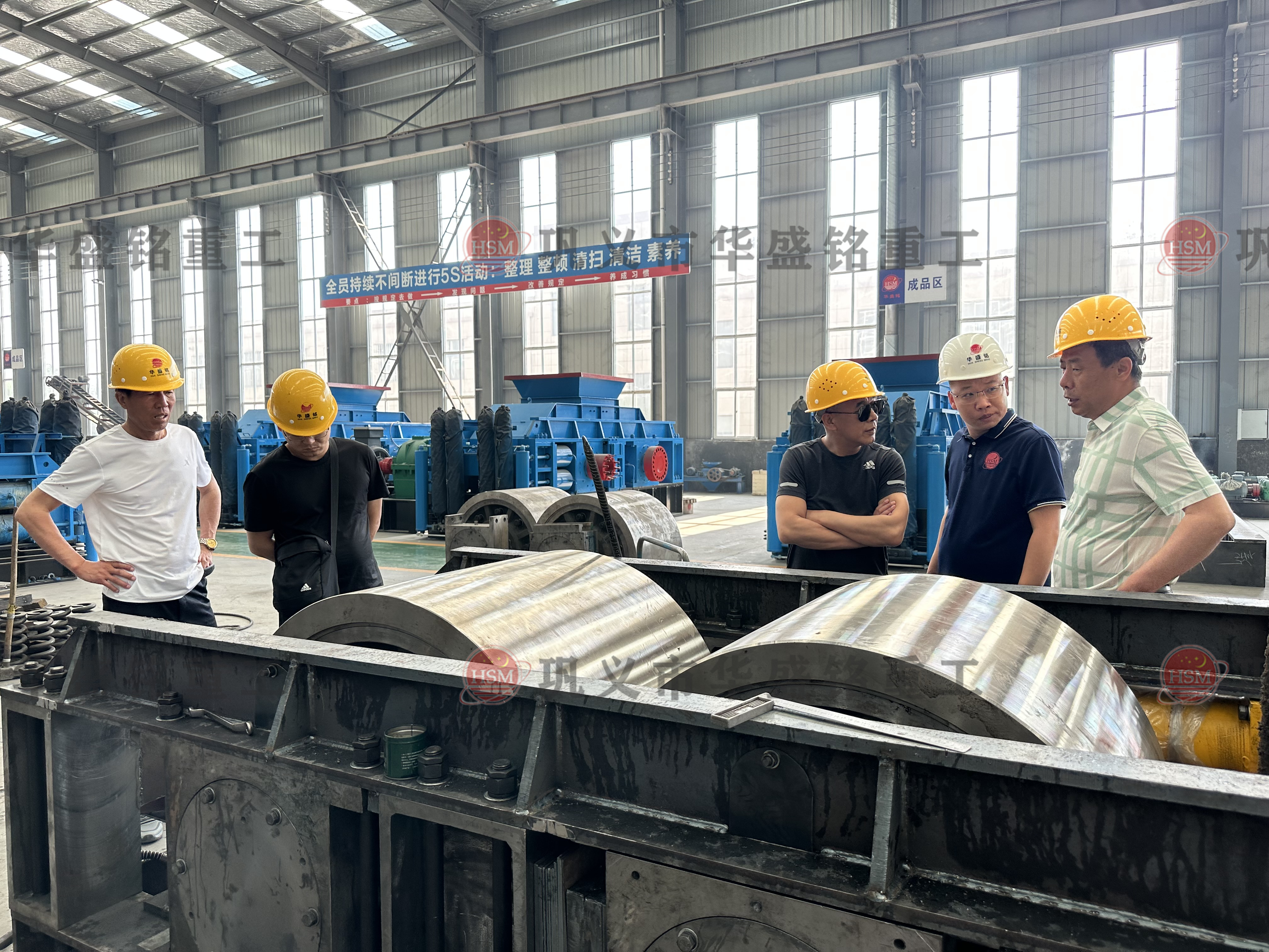 液壓制砂機(jī)輥皮 液壓制砂機(jī)輥皮